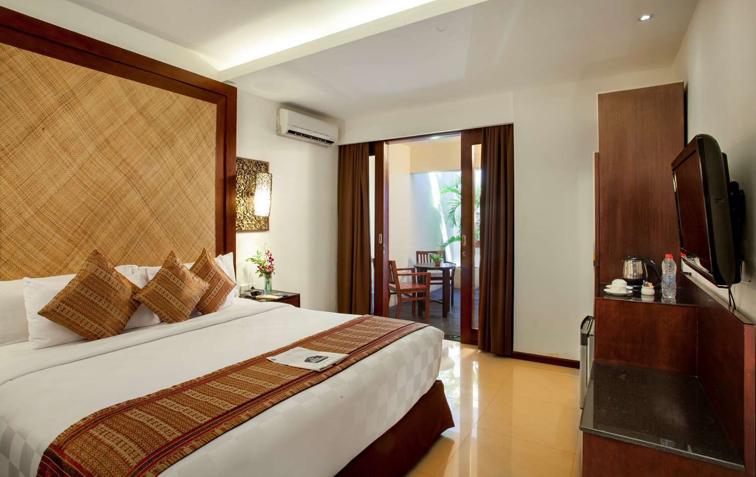 Western Kuta Hotel
